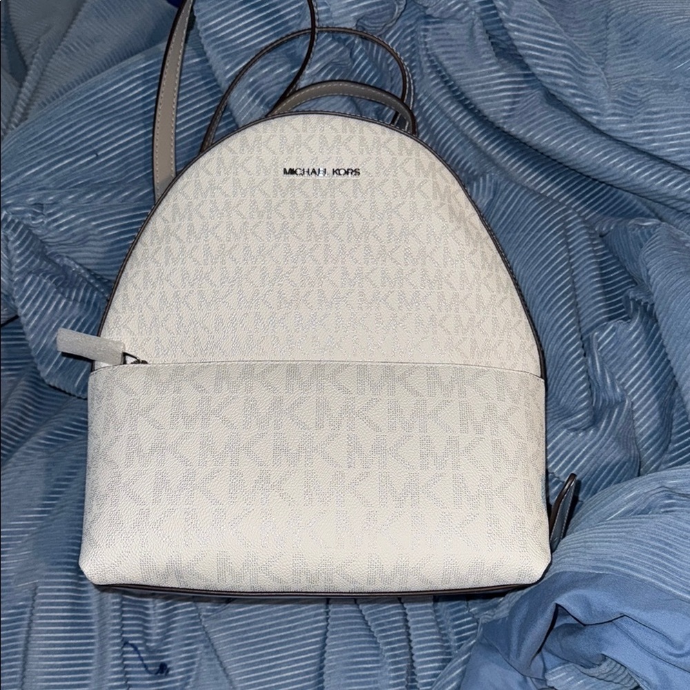 NWT Michael Kors White/Silver Backpack